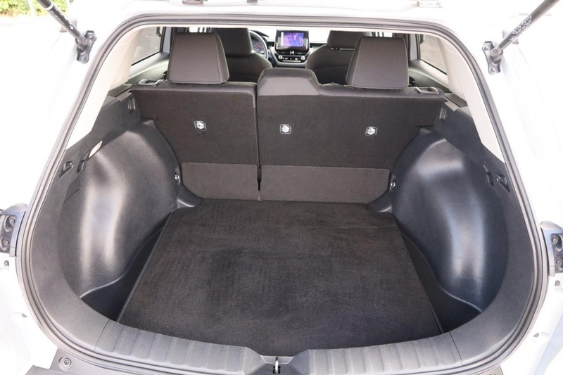 Toyota Corolla Cross Vehicle Image 07
