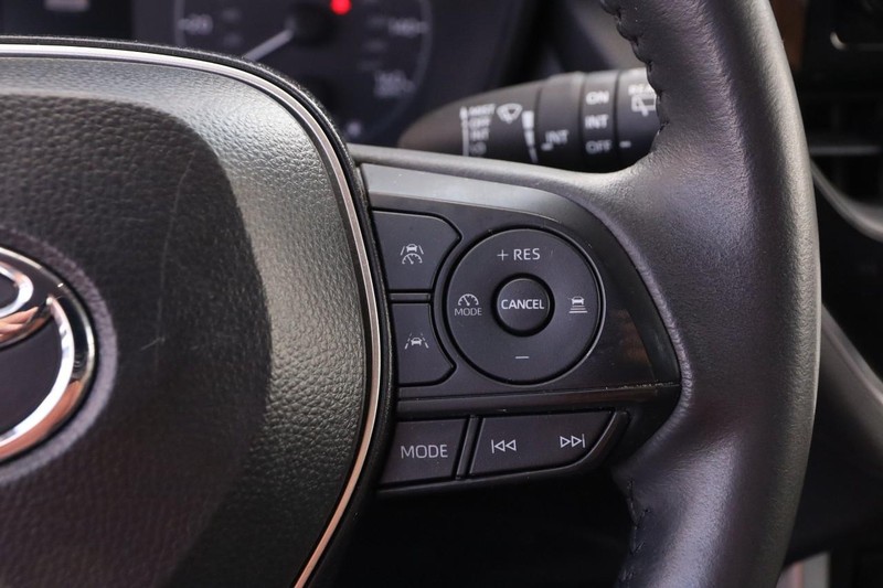 Toyota Corolla Cross Vehicle Image 12