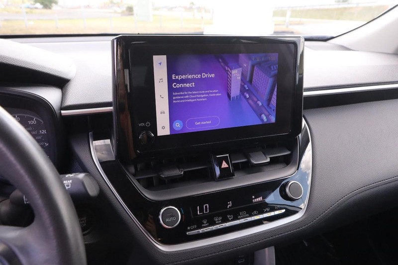 Toyota Corolla Cross Vehicle Image 14