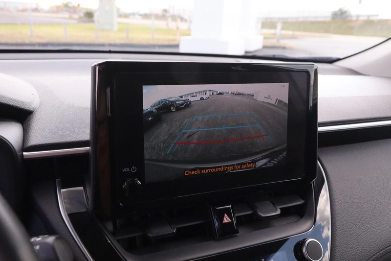 Toyota Corolla Cross Vehicle Image 15