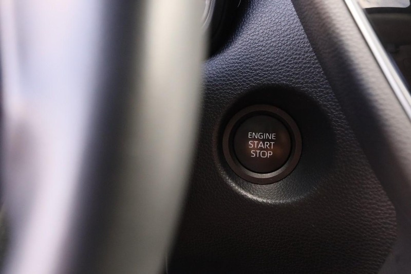 Toyota Corolla Cross Vehicle Image 17