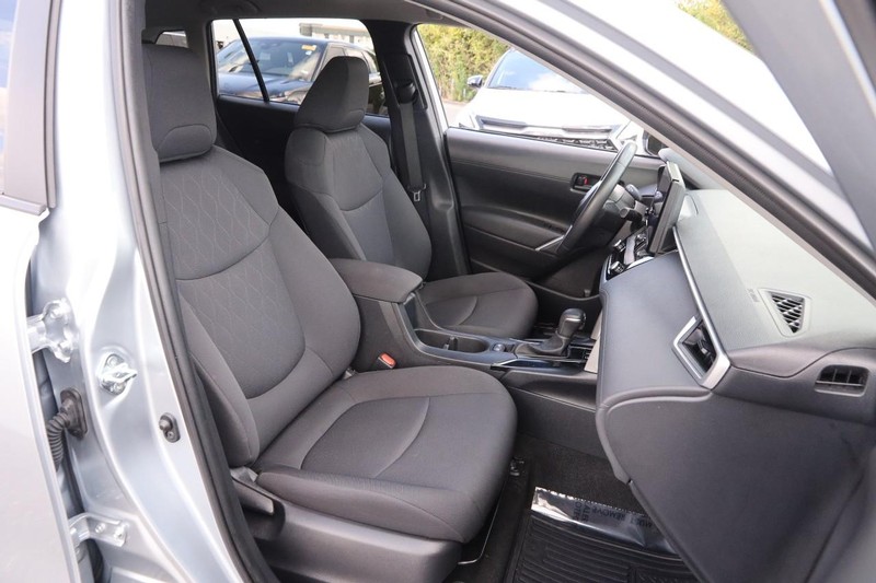 Toyota Corolla Cross Vehicle Image 23