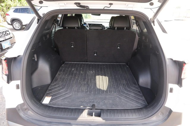 Kia Sportage Vehicle Image 08