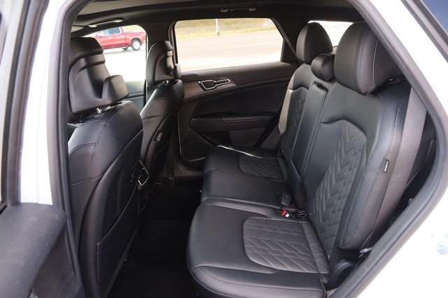 Kia Sportage Vehicle Image 13