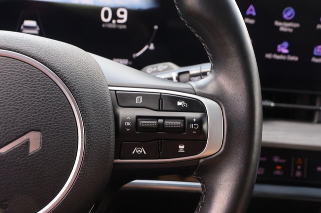 Kia Sportage Vehicle Image 16