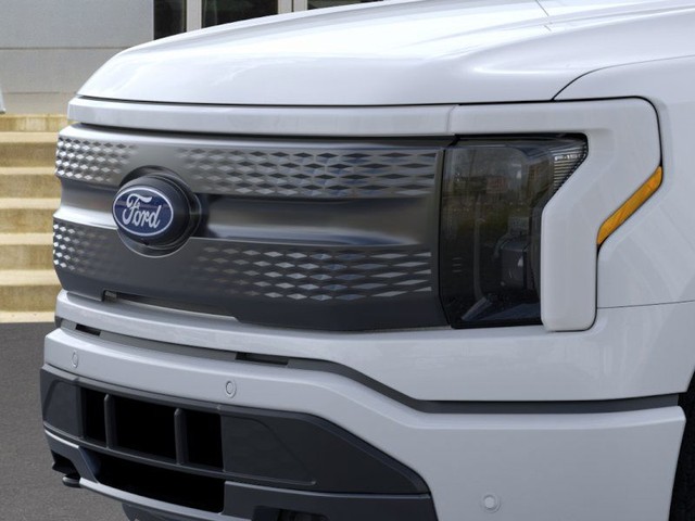 Ford F-150 Lightning Vehicle Image 17