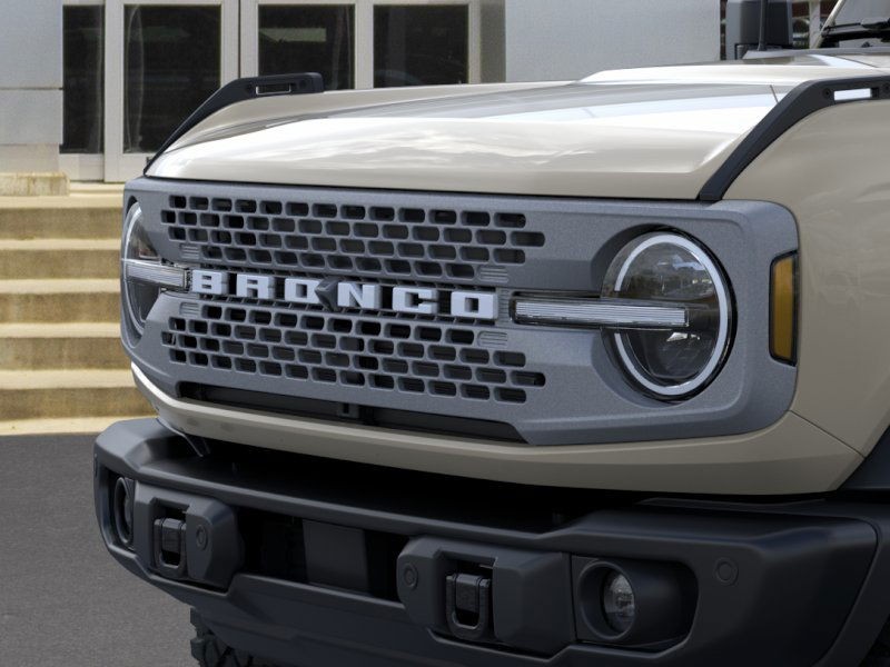 Ford Bronco Vehicle Image 19