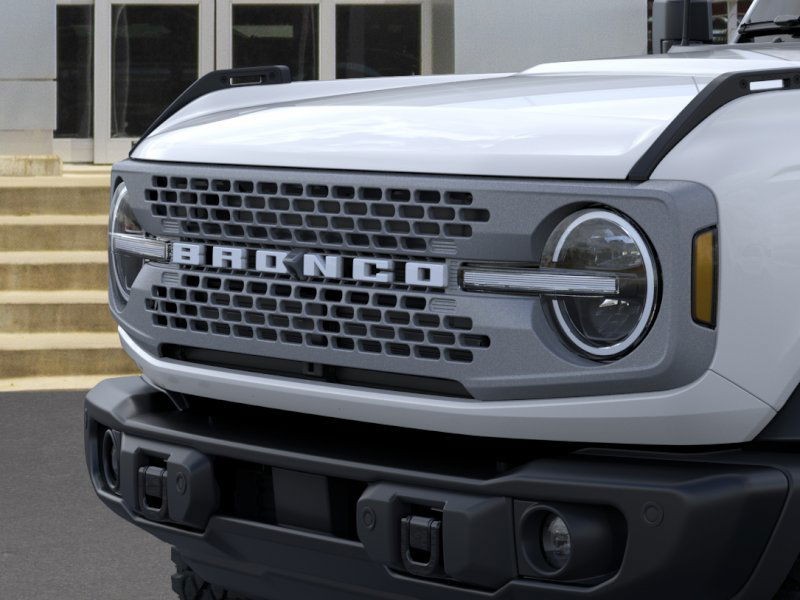 Ford Bronco Vehicle Image 19