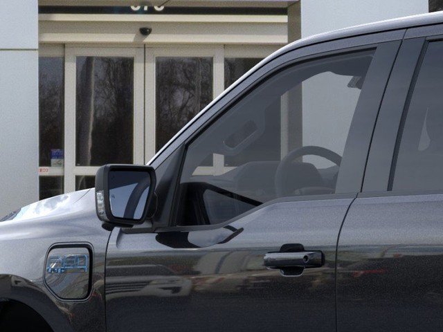 Ford F-150 Lightning Vehicle Image 20