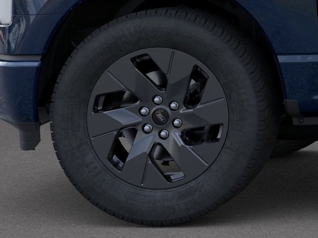 Ford F-150 Lightning Vehicle Image 19