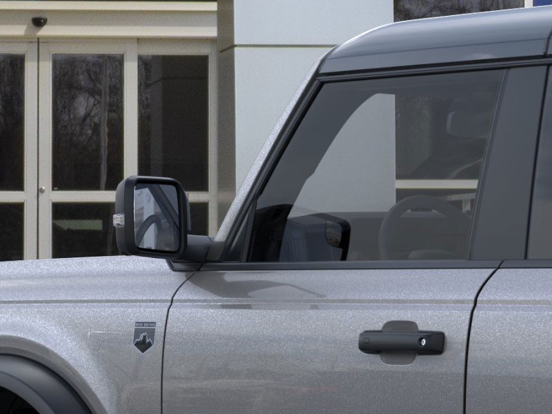 Ford Bronco Vehicle Full-screen Gallery Image 21