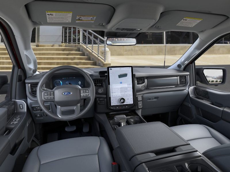 Ford F-150 Lightning Vehicle Full-screen Gallery Image 9