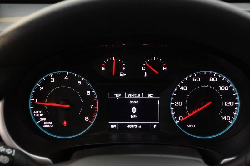 Chevrolet Malibu Vehicle Image 14