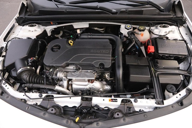 Chevrolet Malibu Vehicle Image 25