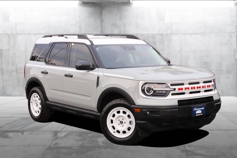 Ford Bronco Sport Vehicle Full-screen Gallery Image 2