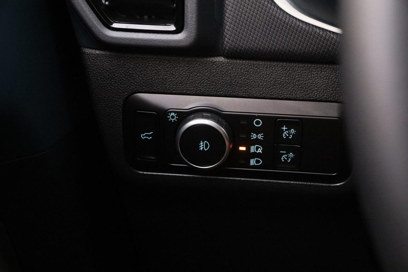 Ford Bronco Sport Vehicle Full-screen Gallery Image 19