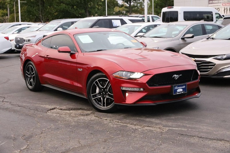 Ford Mustang Vehicle Image 02