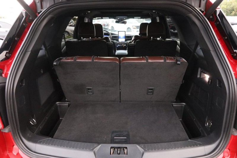 Ford Mustang Vehicle Image 17
