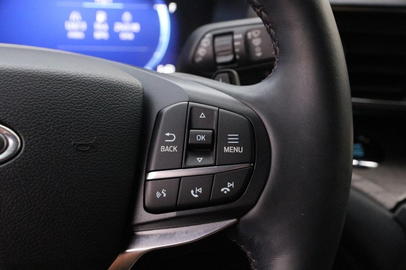 Ford Mustang Vehicle Image 24