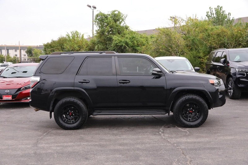 Toyota 4Runner Vehicle Image 05