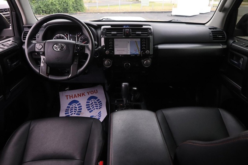 Toyota 4Runner Vehicle Image 22