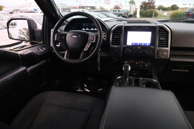 Ford F-150 Vehicle Image 23