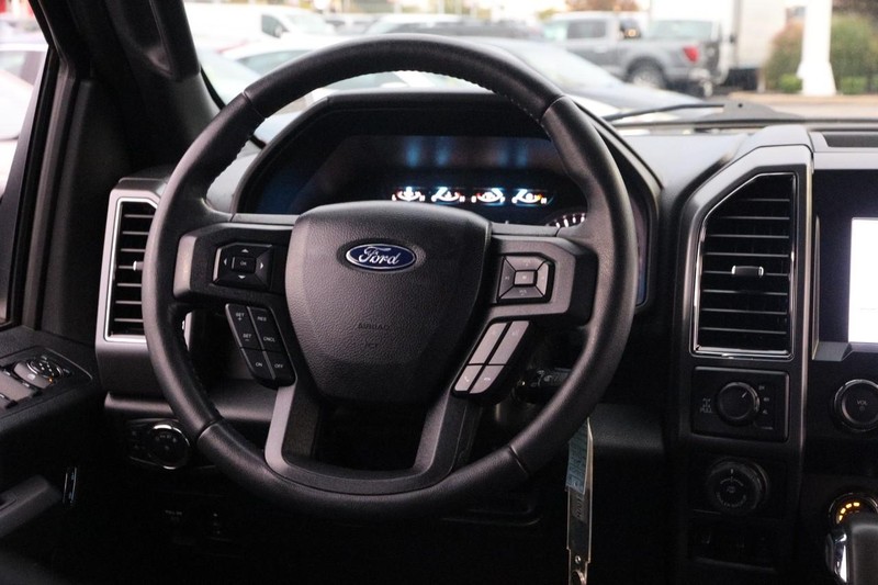 Ford F-150 Vehicle Image 24