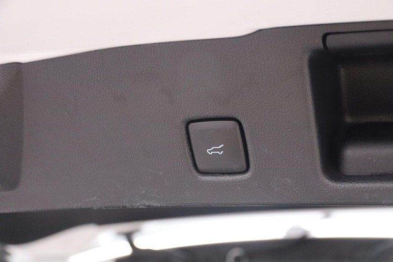 Ford Escape Vehicle Image 08