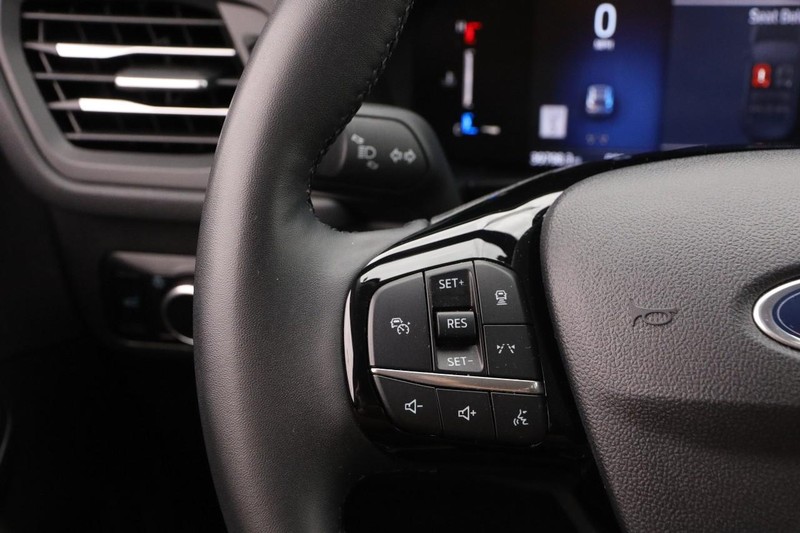 Ford Escape Vehicle Image 12