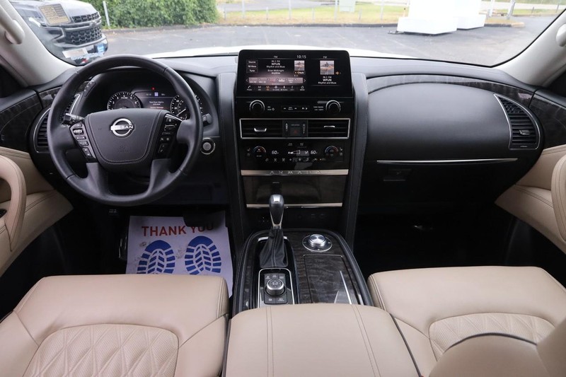 Nissan Armada Vehicle Image 26