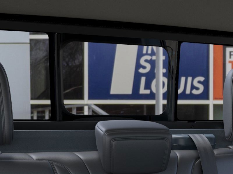 Ford Maverick Vehicle Image 24