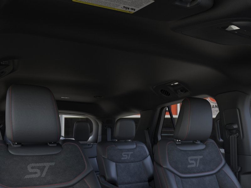 Ford Explorer Vehicle Image 22