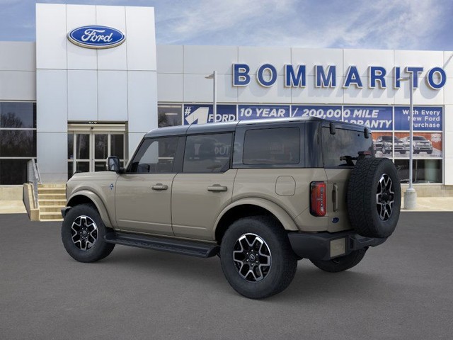 Ford Bronco Vehicle Image 04