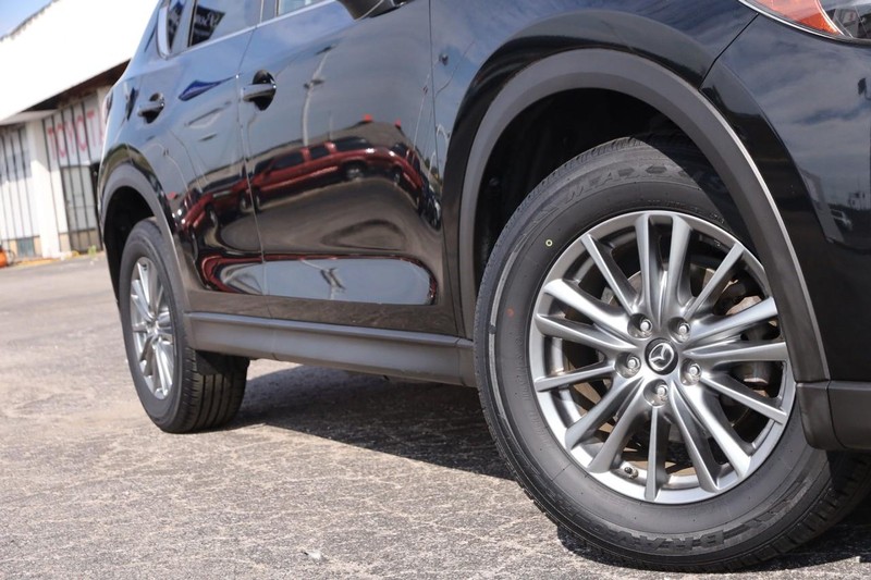 Mazda CX-5 Vehicle Image 03