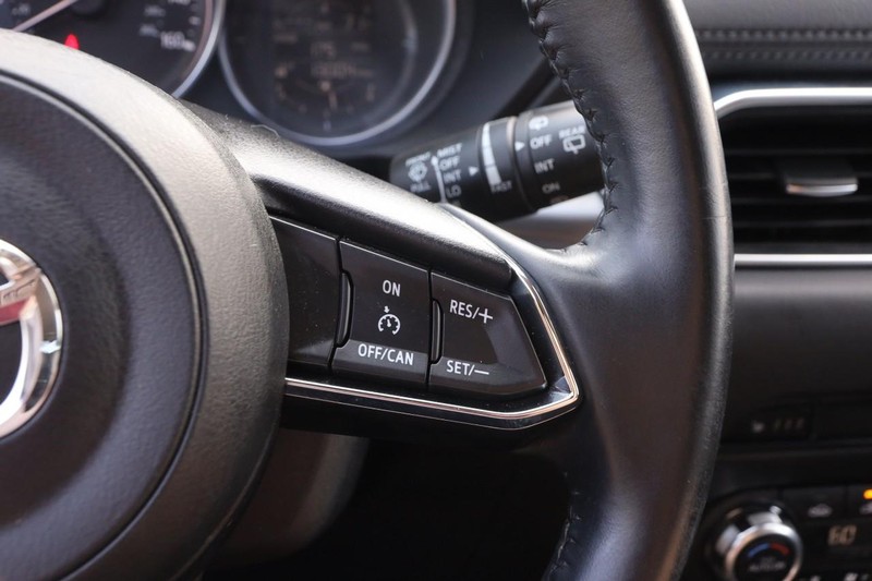 Mazda CX-5 Vehicle Image 12