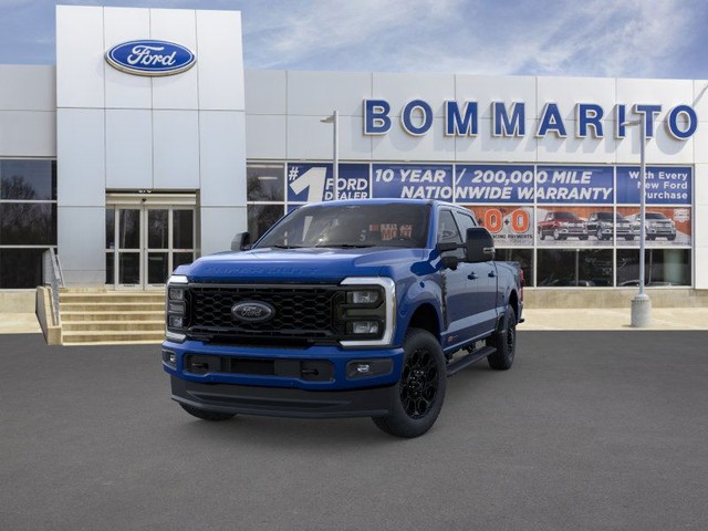 Ford Super Duty F-250 SRW Vehicle Image 02