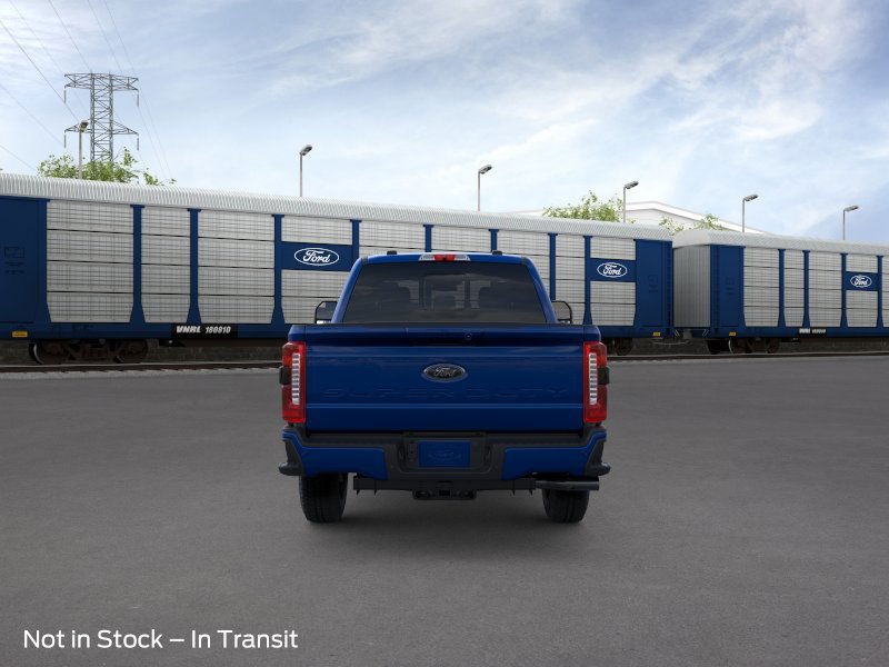 Ford Super Duty F-250 SRW Vehicle Image 05