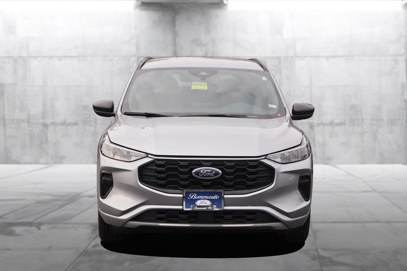 Ford Escape Vehicle Image 04