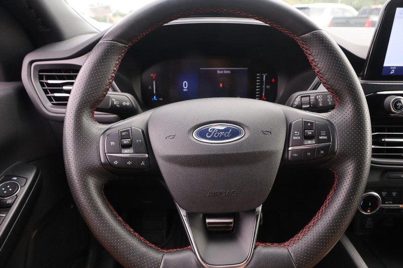 Ford Escape Vehicle Image 11