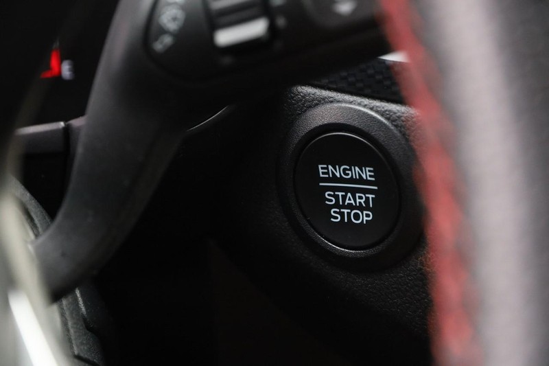 Ford Escape Vehicle Image 15