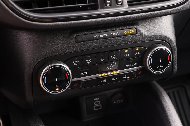 Ford Escape Vehicle Image 18