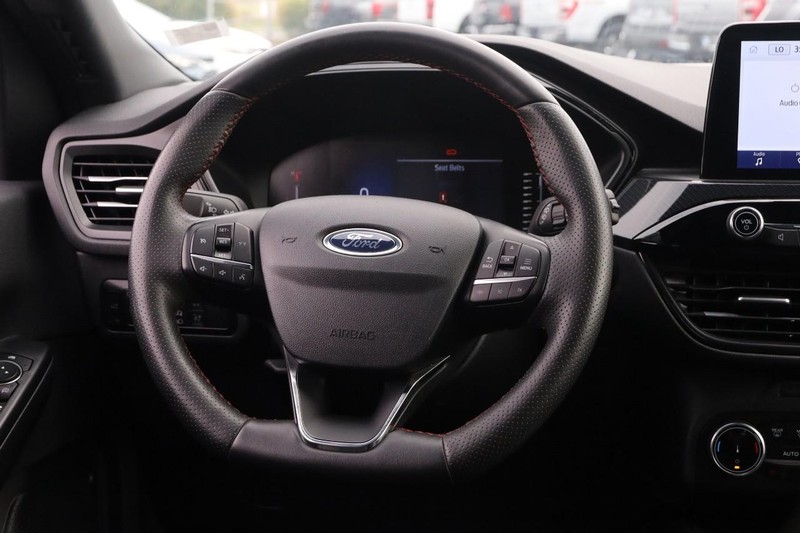 Ford Escape Vehicle Image 23