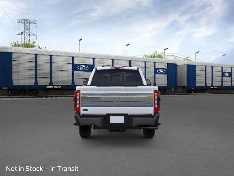 Ford Super Duty F-350 SRW Vehicle Image 05