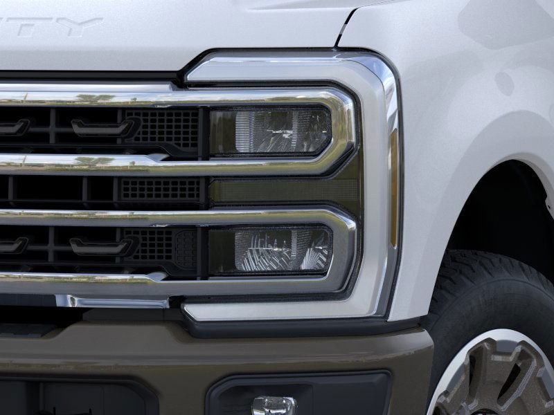 Ford Super Duty F-350 SRW Vehicle Image 18
