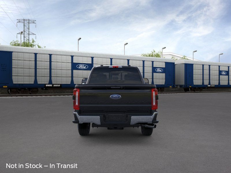 Ford Super Duty F-250 SRW Vehicle Image 05