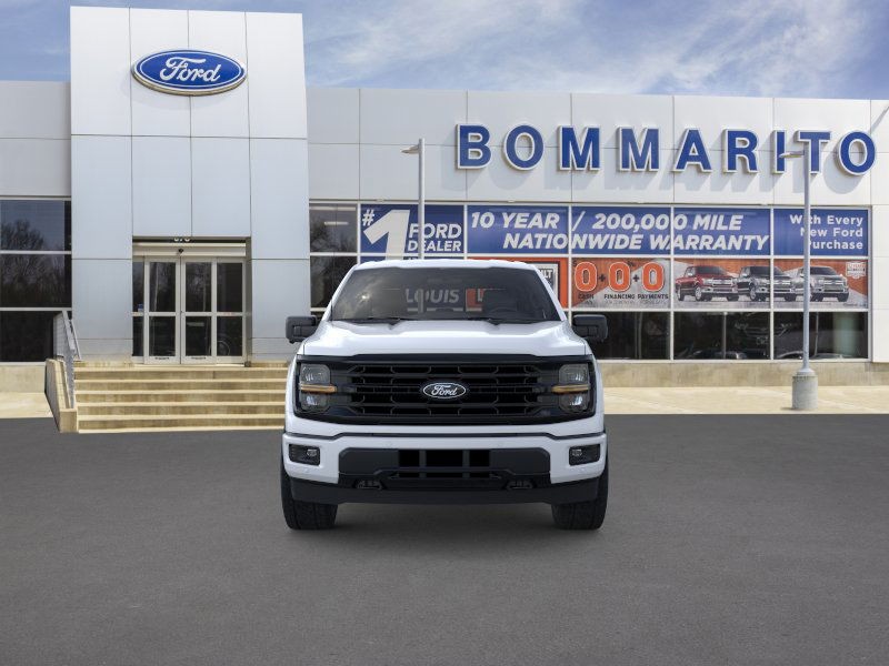 Ford F-150 Vehicle Full-screen Gallery Image 6