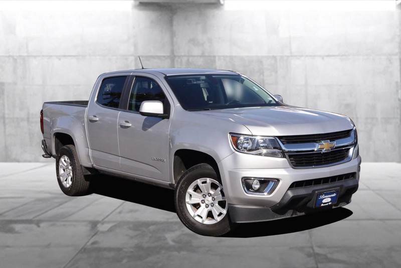 Chevrolet Colorado Vehicle Full-screen Gallery Image 02