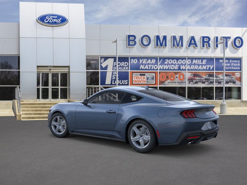 Ford Mustang Vehicle Full-screen Gallery Image 4