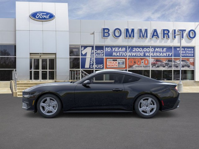 Ford Mustang Vehicle Image 03