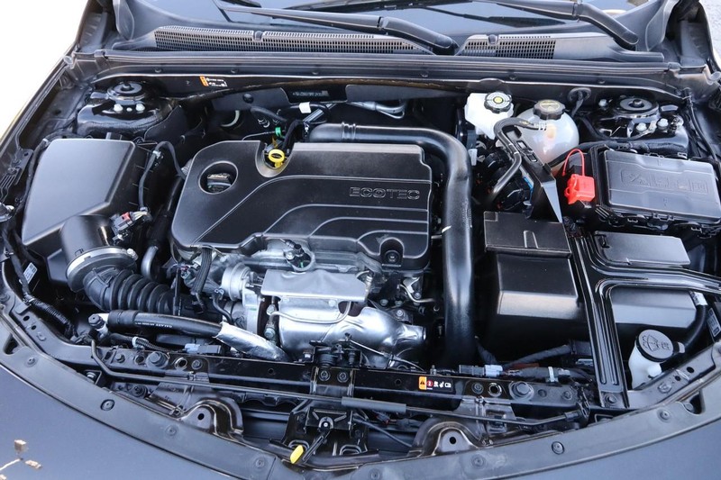 Chevrolet Malibu Vehicle Image 26